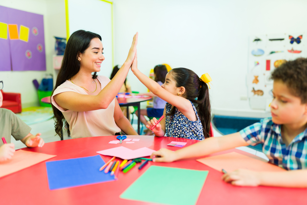 How To Become A Kindergarten Teacher In 5 Steps Teachers Of Tomorrow